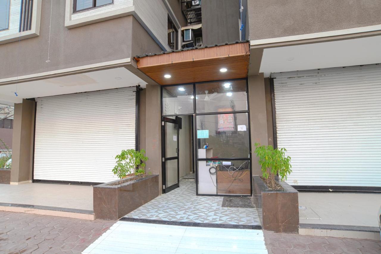 Fabhotel Dev'S Inn インドール エクステリア 写真